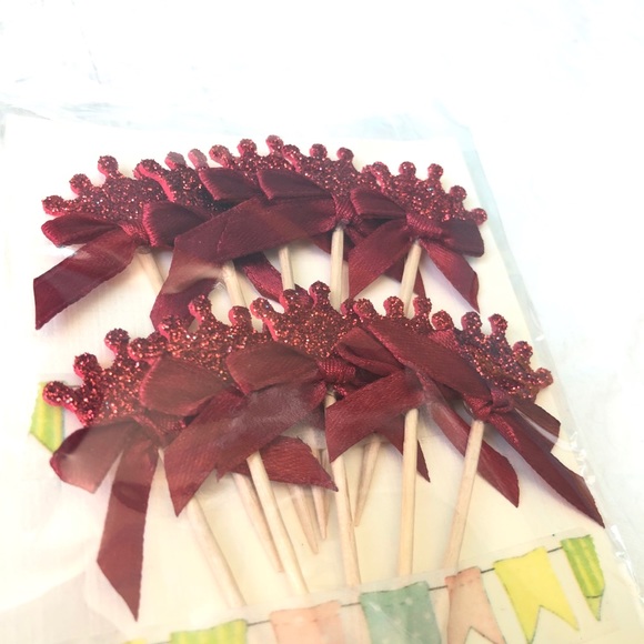 Cupcake Toppers - Picture 1 of 2